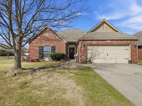 4842 S 187th East Avenue , Tulsa, OK 74134