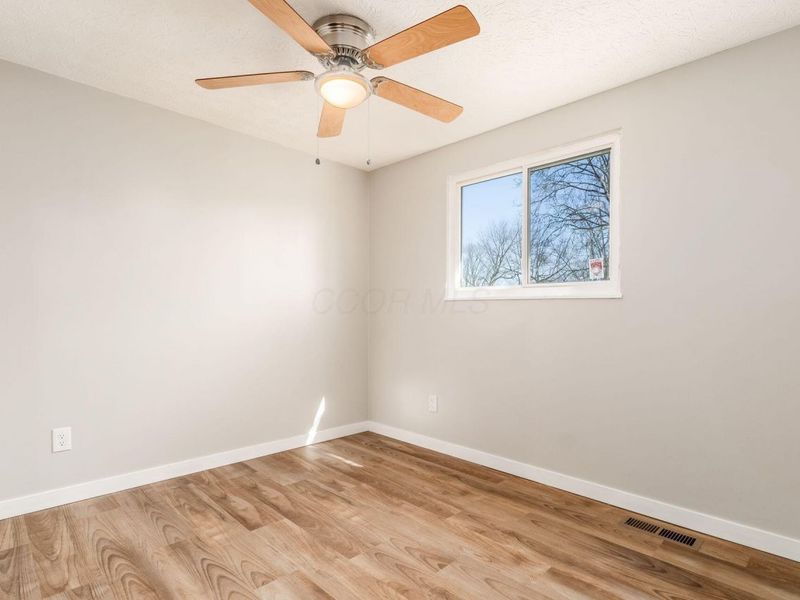 5972 Maple Canyon Avenue , Columbus, OH 43229 Photo 15