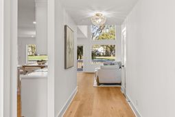 1018 Casseque Province photo 4