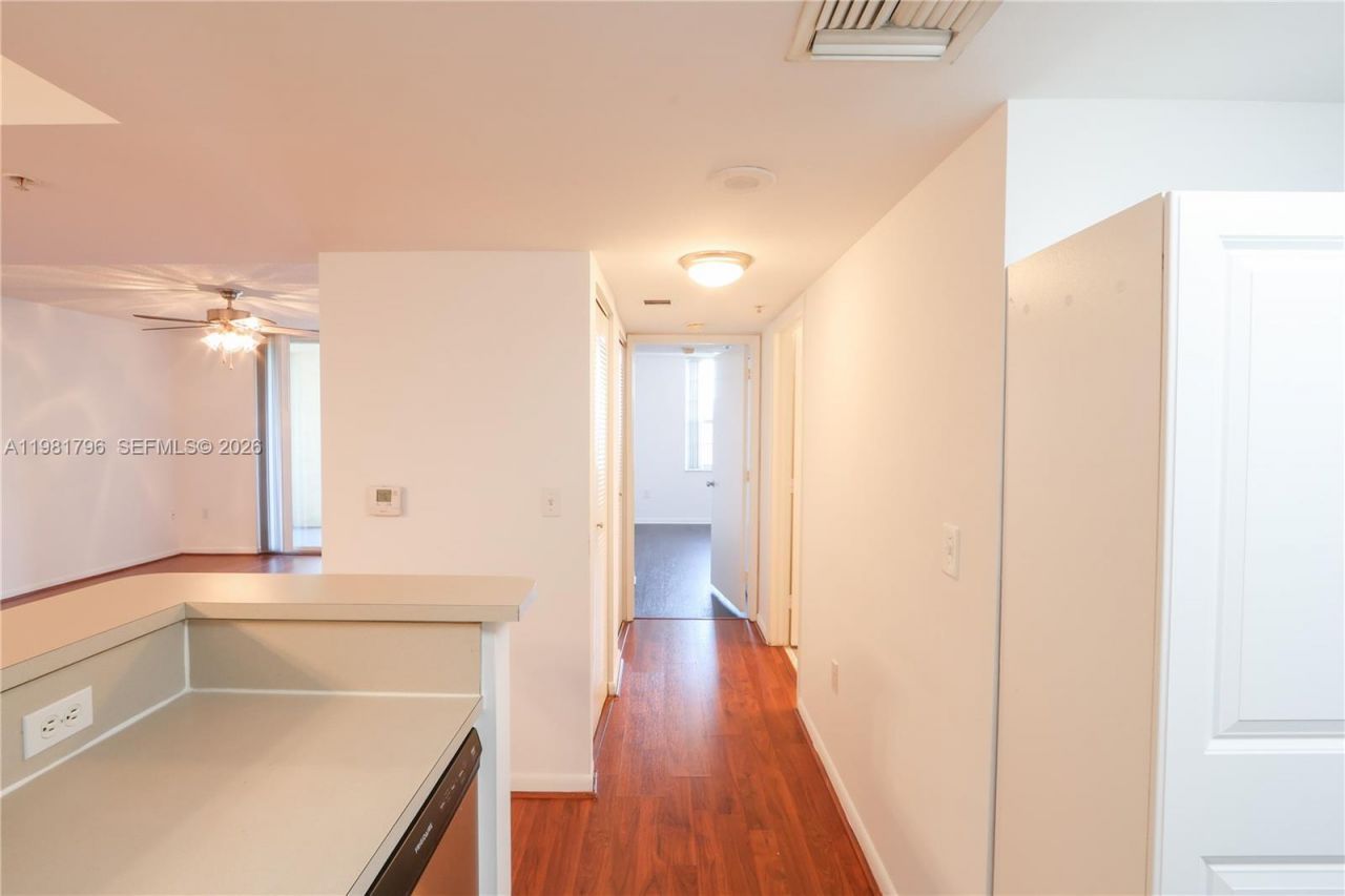 520 SE 5th Ave, Unit 1208, Fort Lauderdale, FL 33301 Photo