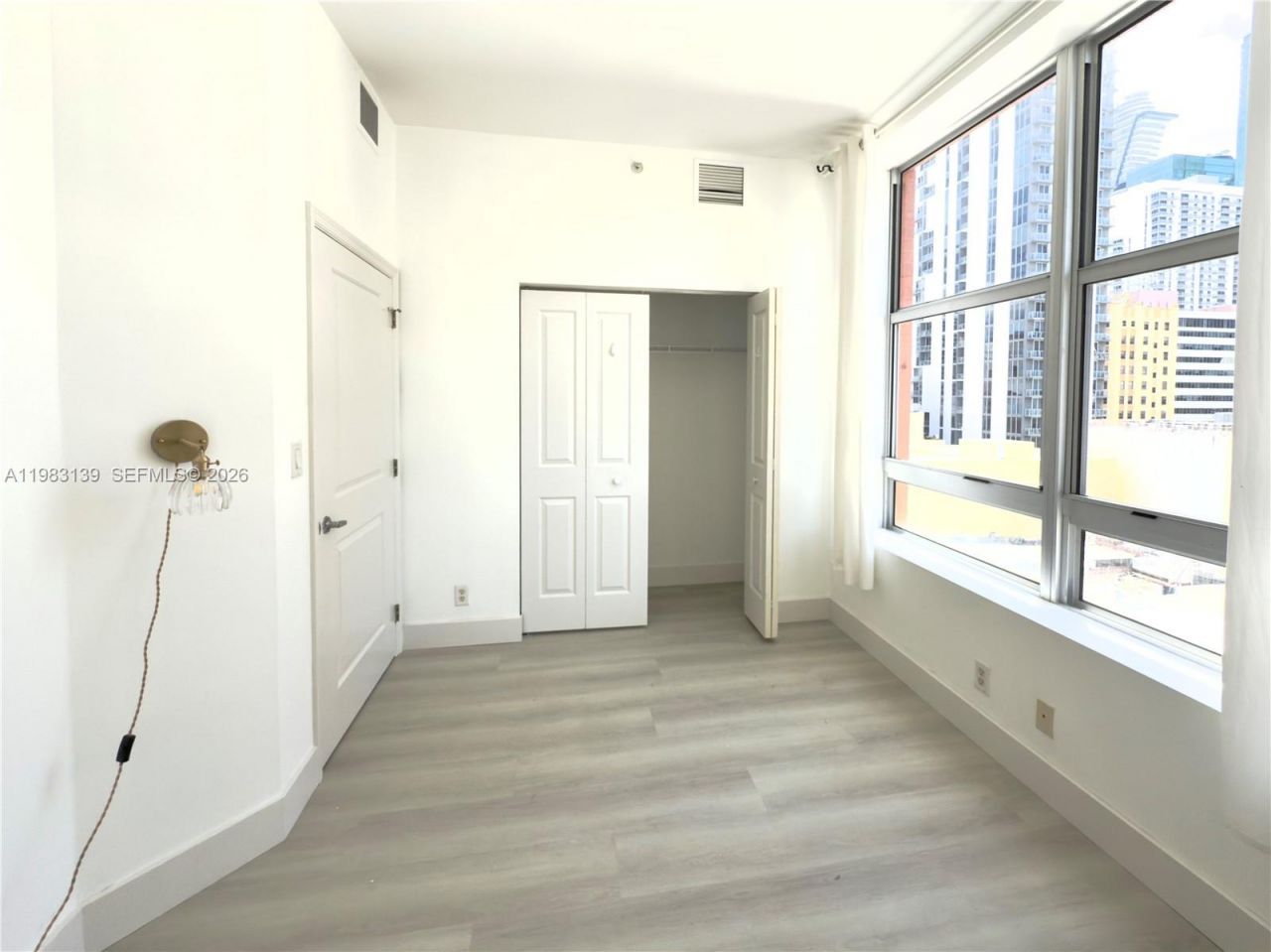 111 E Flagler St , Unit 805, Miami, FL 33131 Photo