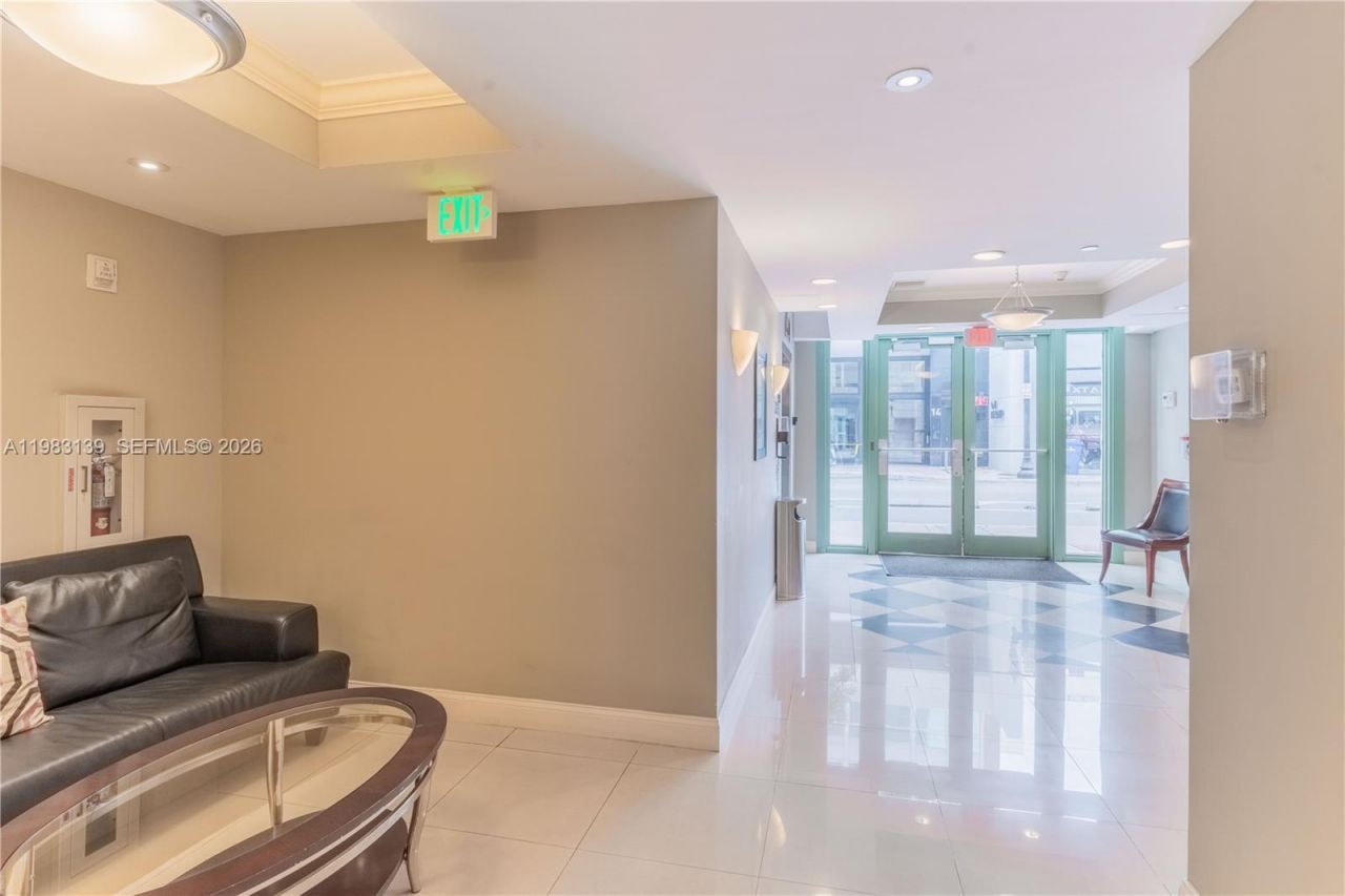 111 E Flagler St , Unit 805, Miami, FL 33131 Photo