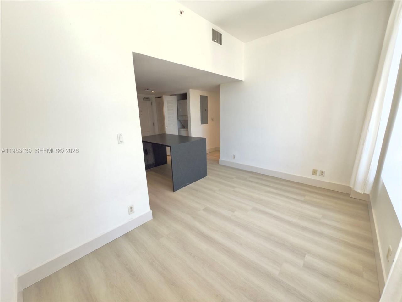 111 E Flagler St , Unit 805, Miami, FL 33131 Photo