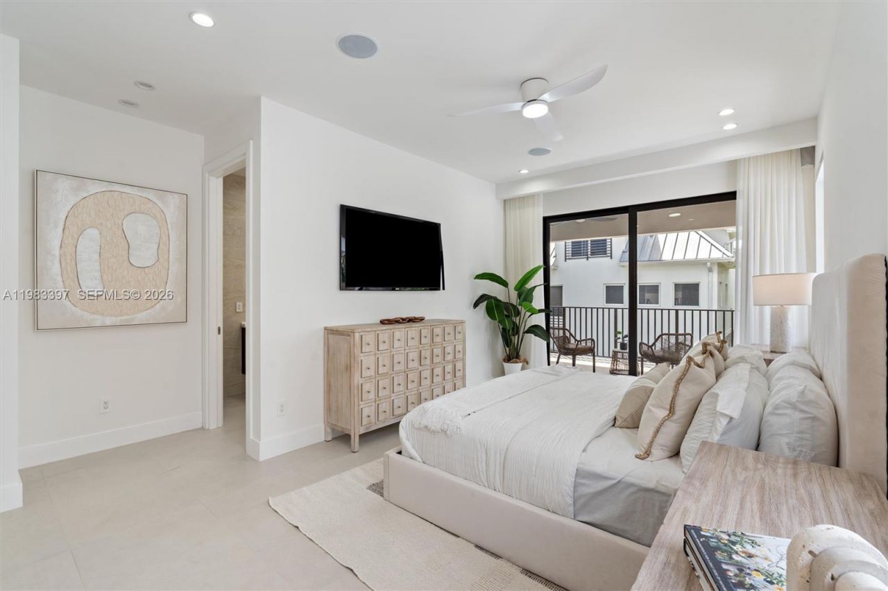 1410 NE 5th St , Unit A, Fort Lauderdale, FL 33301 Photo