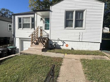 3342 N 41st Street, Omaha, NE 68111