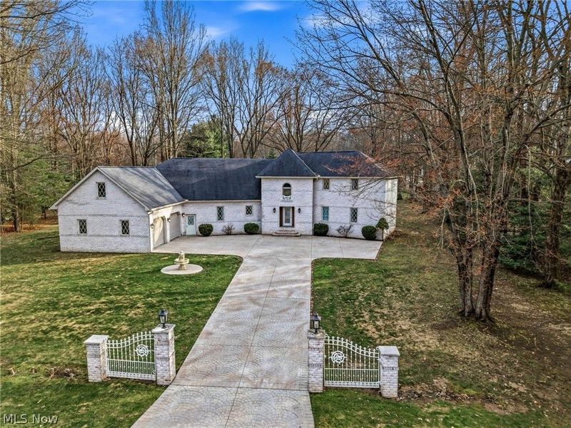 1887 Pearce Circle, Salem, OH 44460 Photo 5