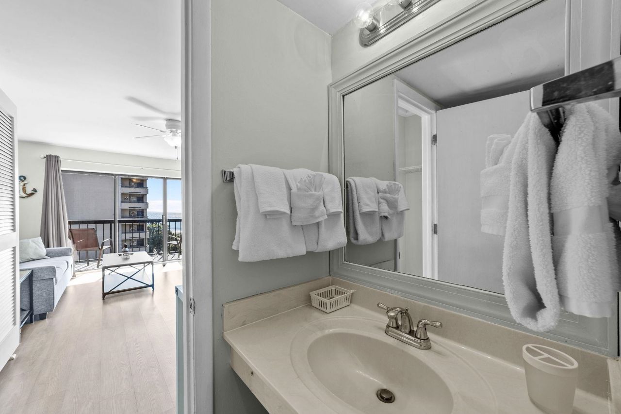 7500 N Ocean Blvd. Photo 13