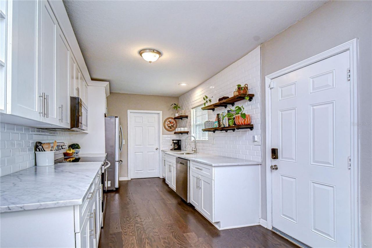 1710 Escort Avenue , Tampa, FL 33610 Photo