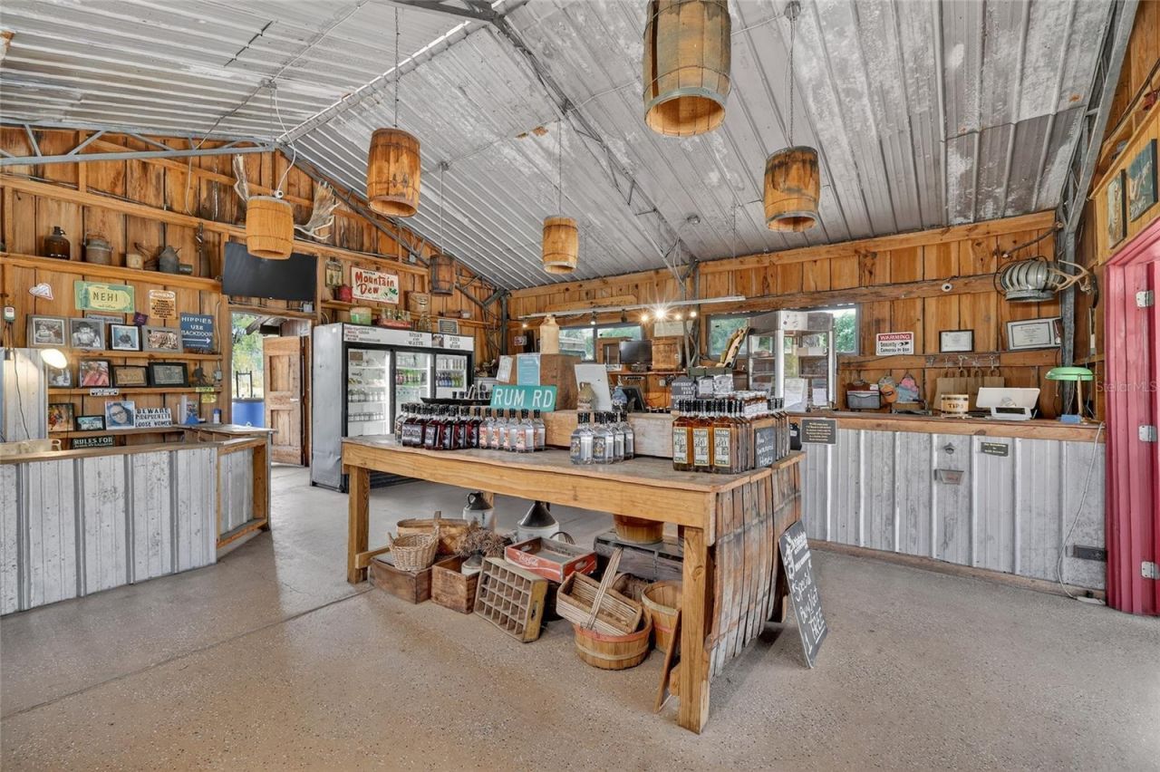 26921 Bloomfield Avenue , Yalaha, FL 34797 Photo