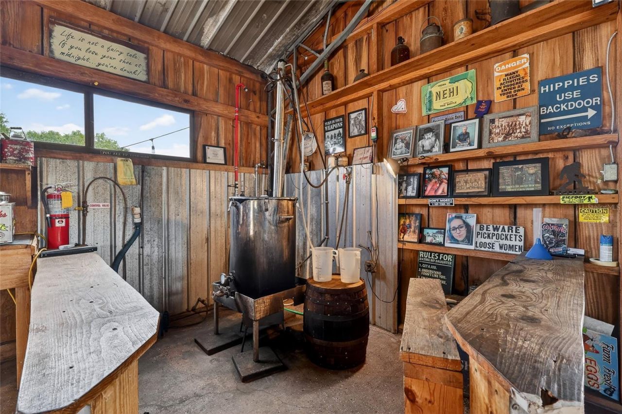 26921 Bloomfield Avenue , Yalaha, FL 34797 Photo