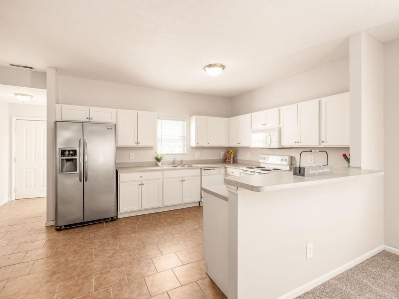 4050 Summerstone Drive, Columbus, OH 43230 Photo 10