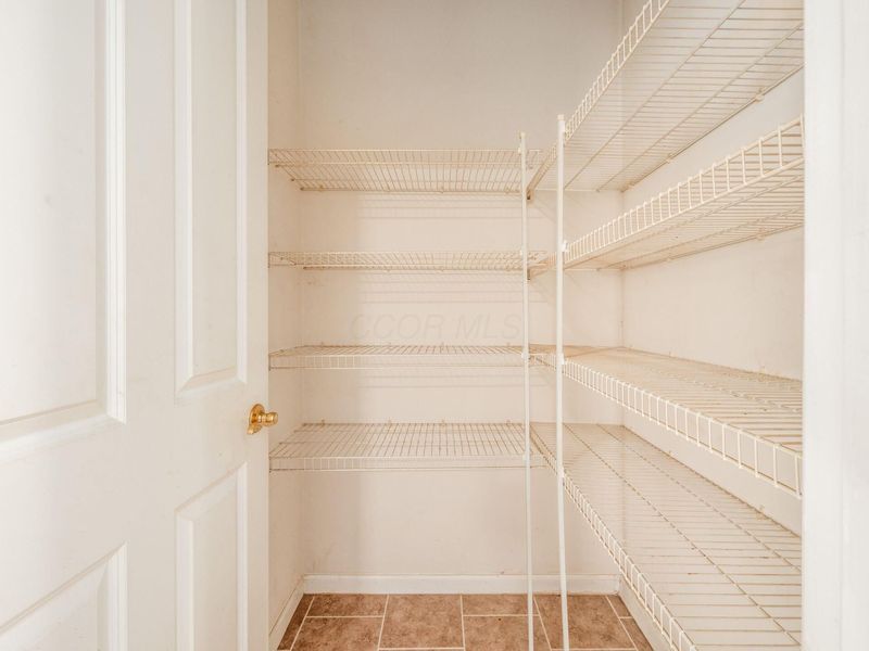 4050 Summerstone Drive, Columbus, OH 43230 Photo 15