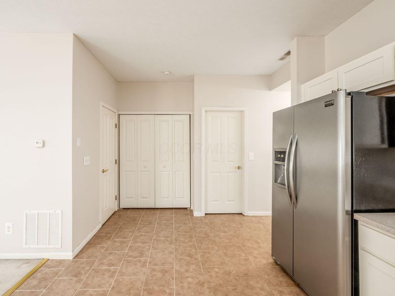 4050 Summerstone Drive, Columbus, OH 43230 Photo 16