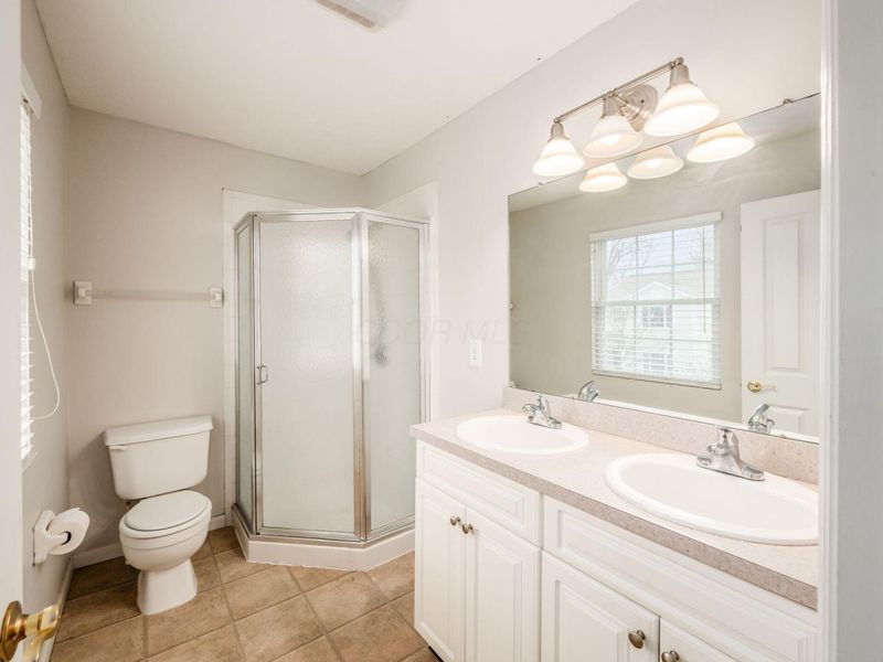 4050 Summerstone Drive, Columbus, OH 43230 Photo 19