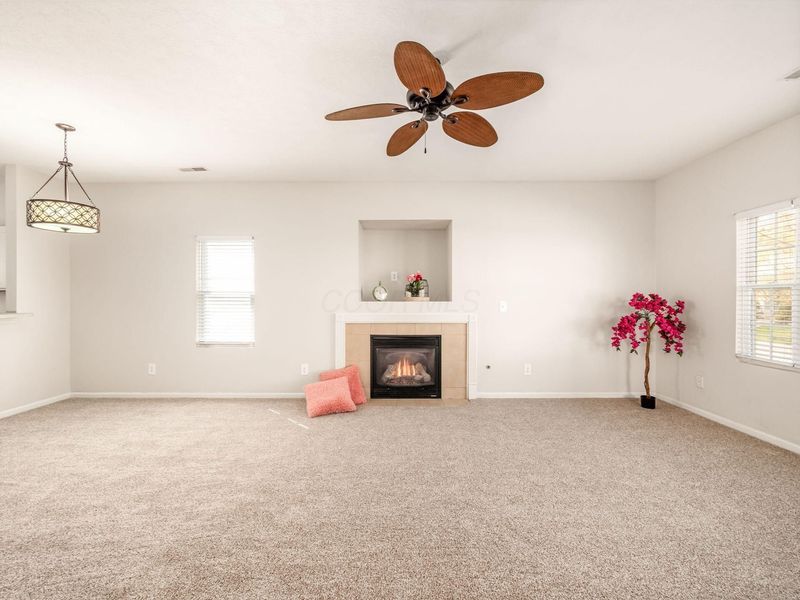 4050 Summerstone Drive, Columbus, OH 43230 Photo 3