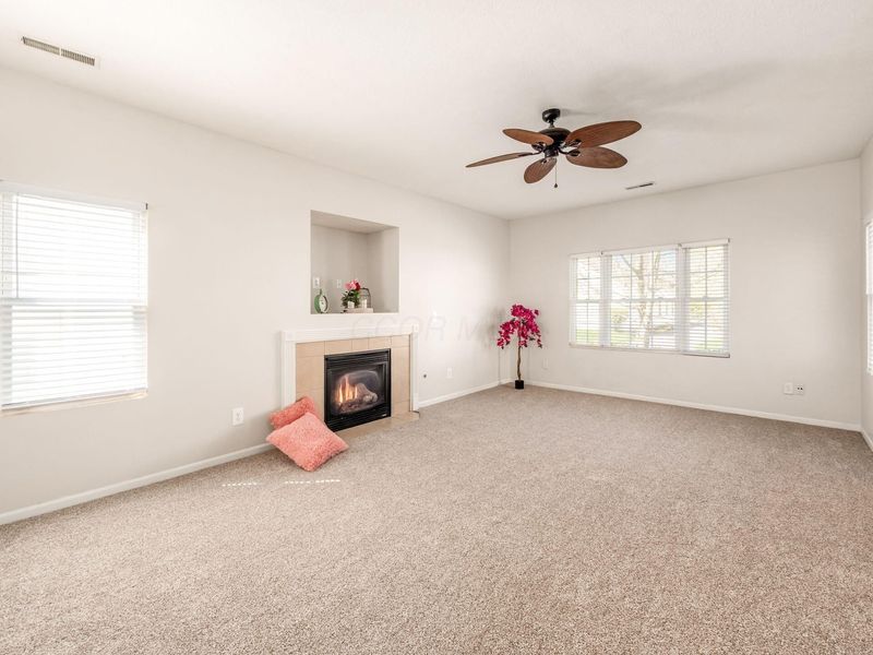 4050 Summerstone Drive, Columbus, OH 43230 Photo 4