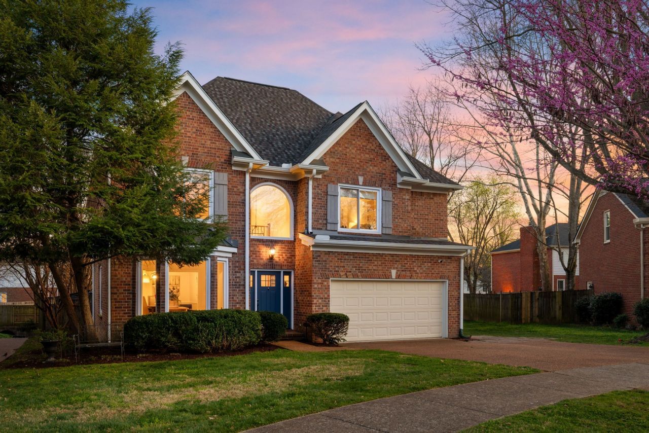 811 Thatcher Way, Franklin, TN 37064 Main Photo