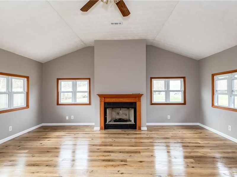 208 Pinegrove Drive, Bellbrook, OH 45305 Photo 11