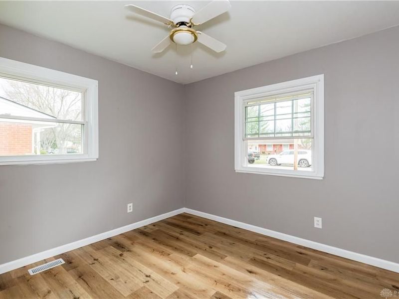 208 Pinegrove Drive, Bellbrook, OH 45305 Photo 19