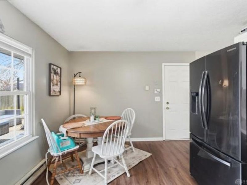 1528 W Meadowbrook Drive, Loveland, OH 45140 Photo 14