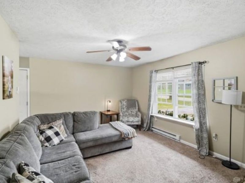 1528 W Meadowbrook Drive, Loveland, OH 45140 Photo 9