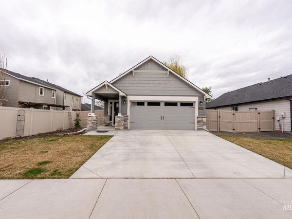 1398 W Woodpine St, Meridian, ID 83646