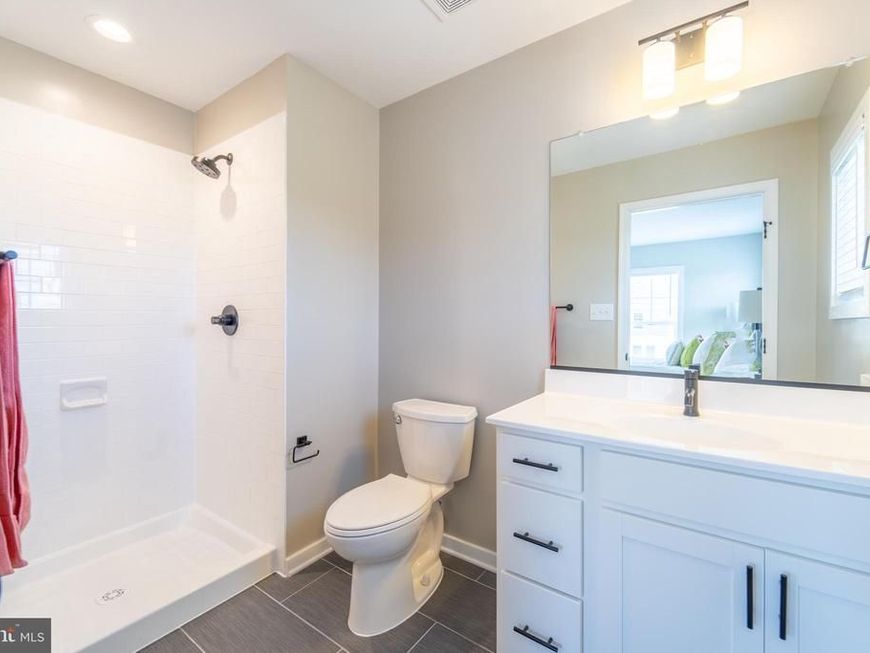 456 Woodcrest Drive Se, Unit 456A, Washington, DC 20032 Main Photo