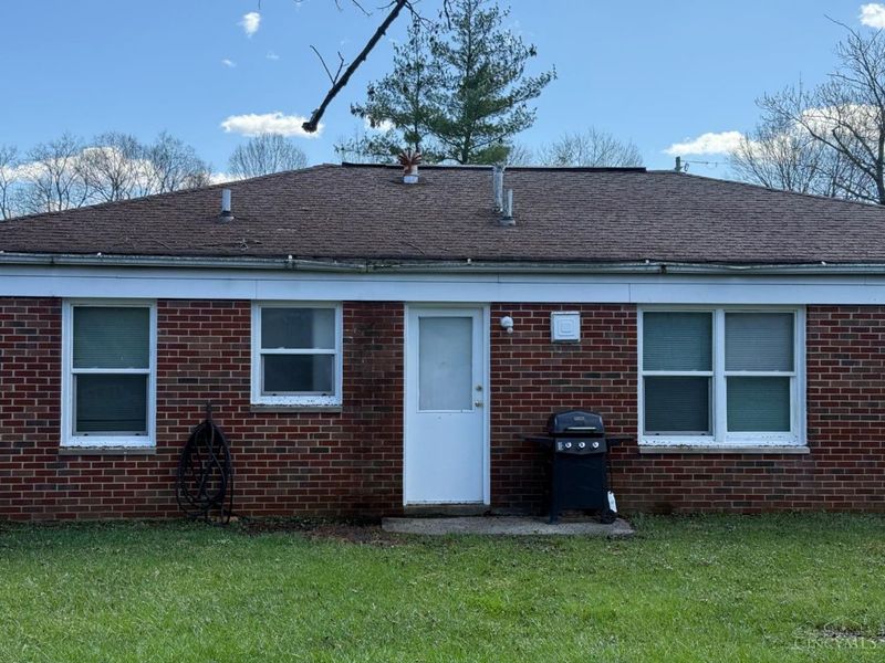 1074 flintlock, Mount Healthy, OH 45231 Photo 2