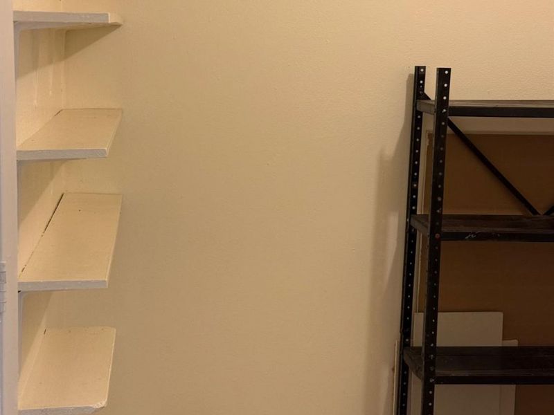 1074 flintlock, Mount Healthy, OH 45231 Photo 4