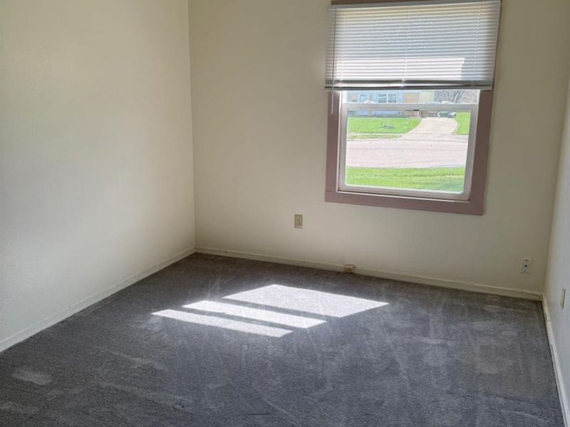 1074 flintlock, Mount Healthy, OH 45231 Photo 8