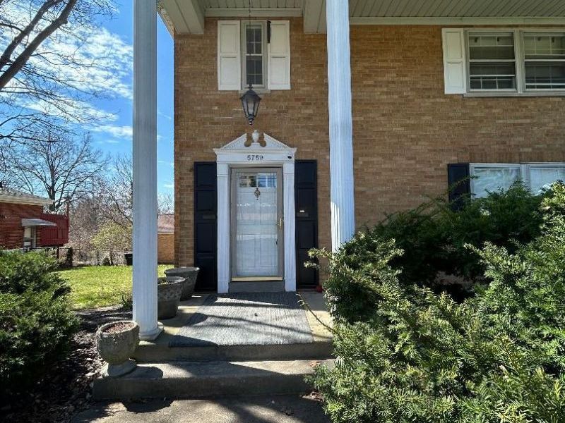 5759 Colerain Avenue, Cincinnati, OH 45239 Photo 2
