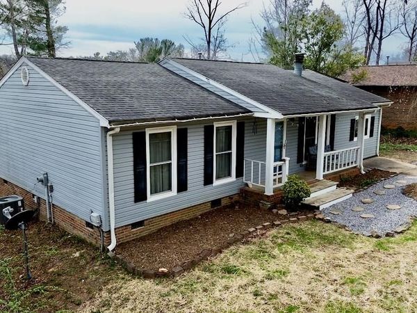 327 Heather Court, Asheville, NC 28804