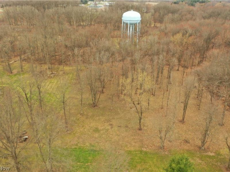 535 Bell, Columbiana, OH 44408 Photo 8