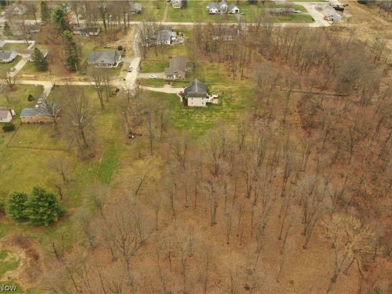 535 Bell, Columbiana, OH 44408 Photo 9