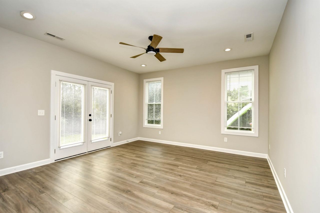 3877 Spanner Way Photo 21