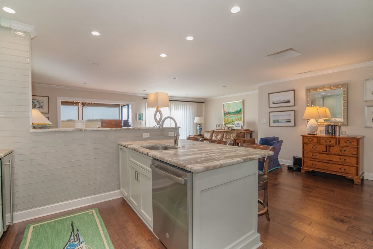 61 Inlet Point Dr. Photo 9