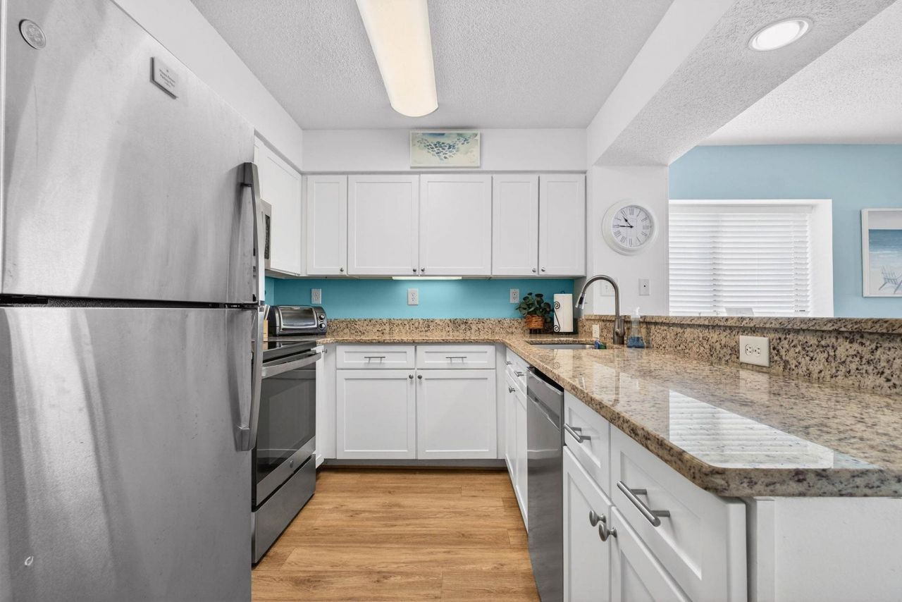 5310 N Ocean Blvd. Photo 17