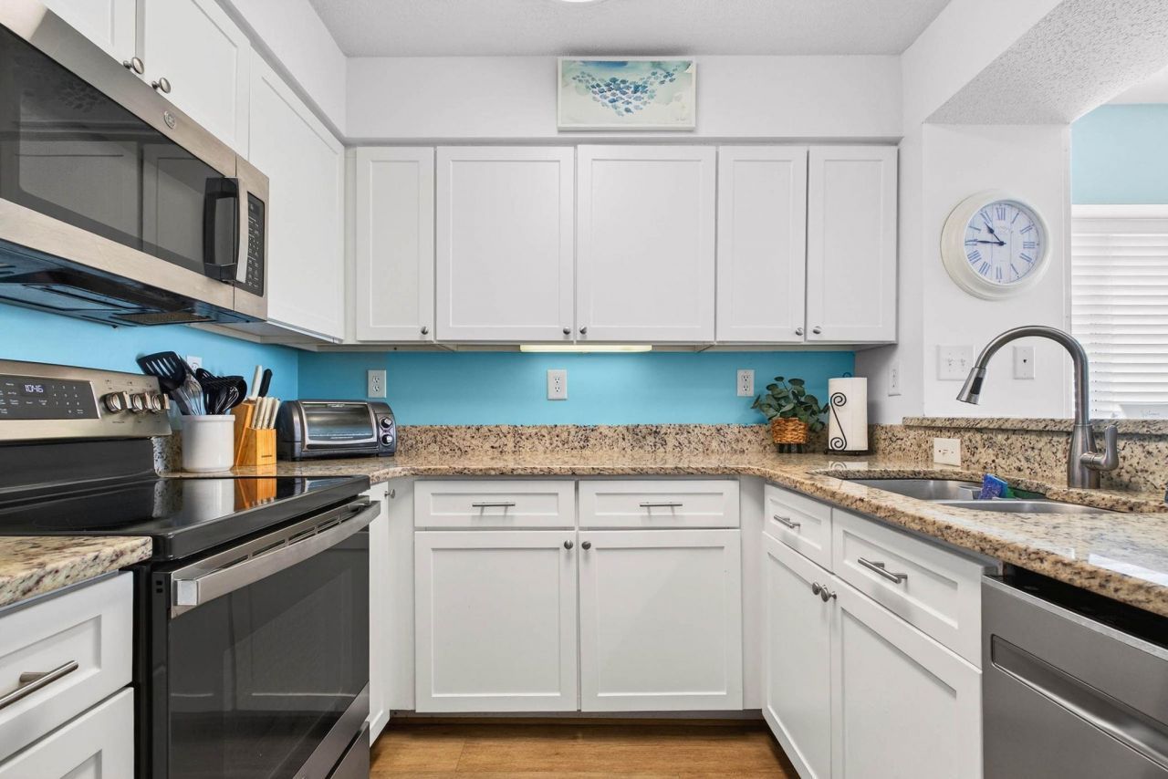 5310 N Ocean Blvd. Photo 18