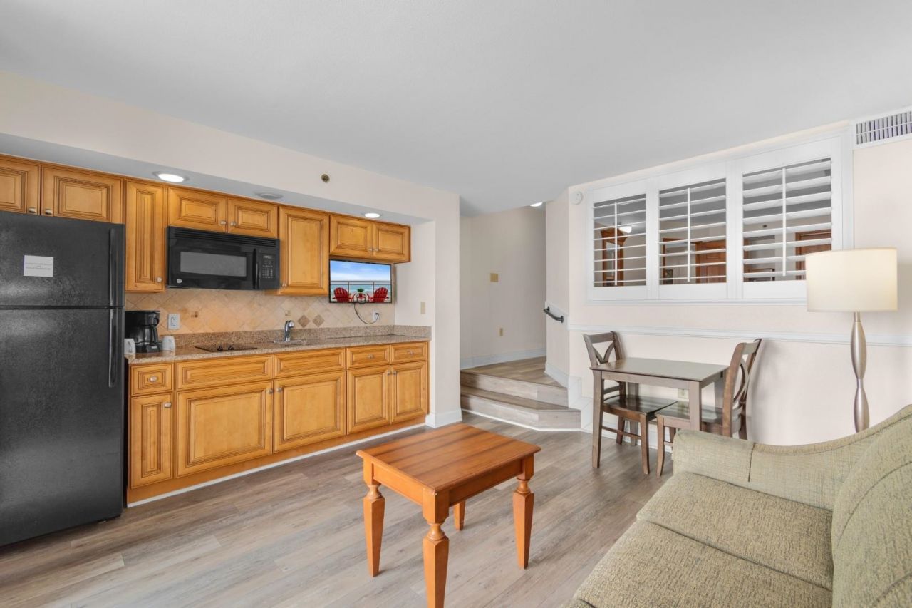 4800 S Ocean Blvd. Photo 5