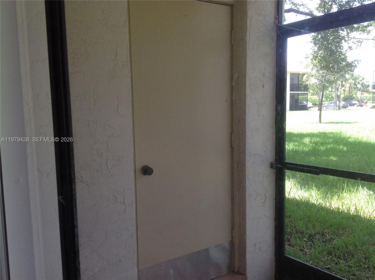 16246 Laurel Dr , Unit 104, Weston, FL 33326 Photo