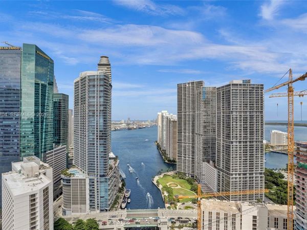 31 SE 5th St, Unit 4112, Miami, FL 33131