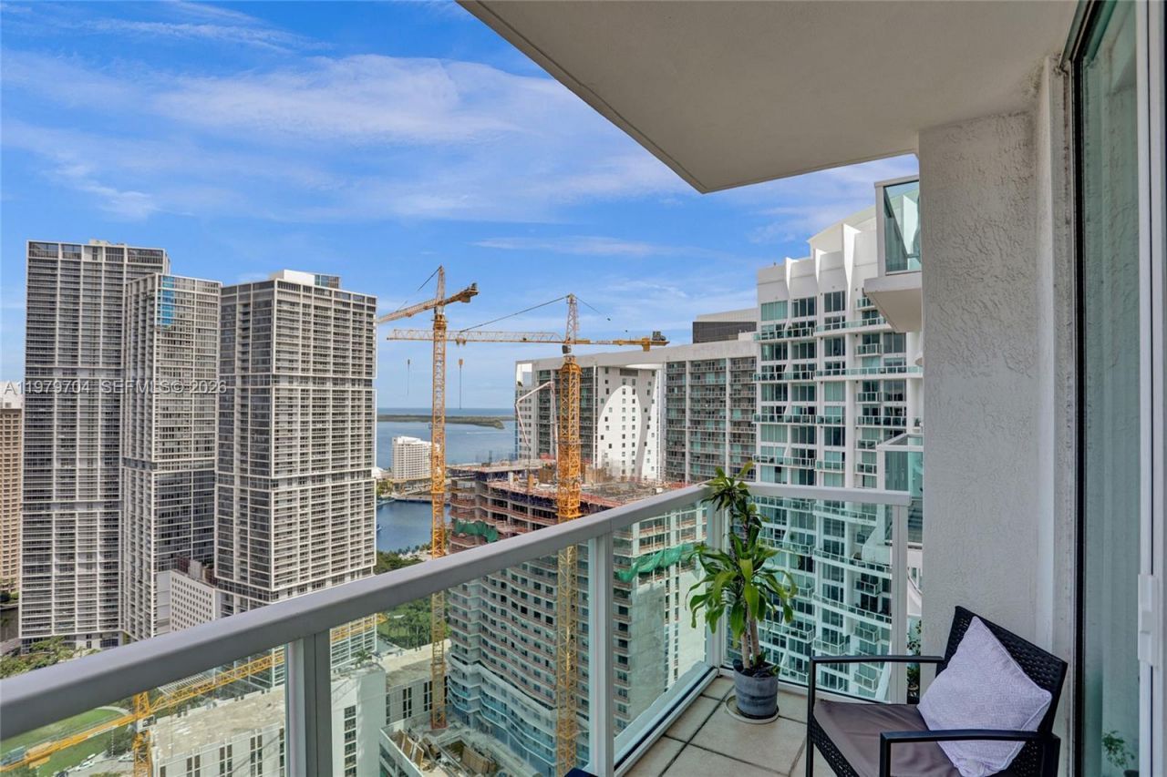 31 SE 5th St, Unit 4112, Miami, FL 33131 Photo