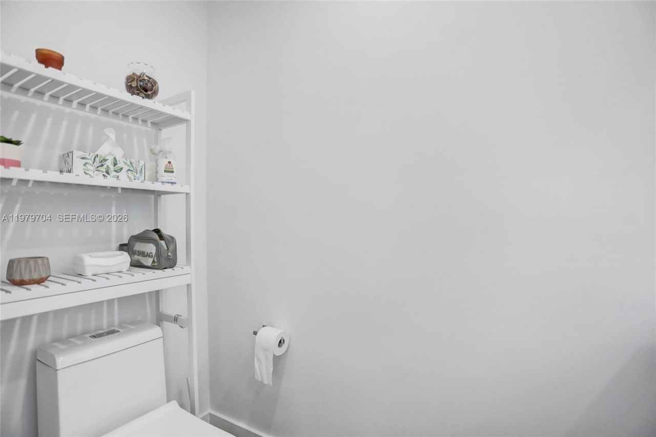 31 SE 5th St, Unit 4112, Miami, FL 33131 Photo