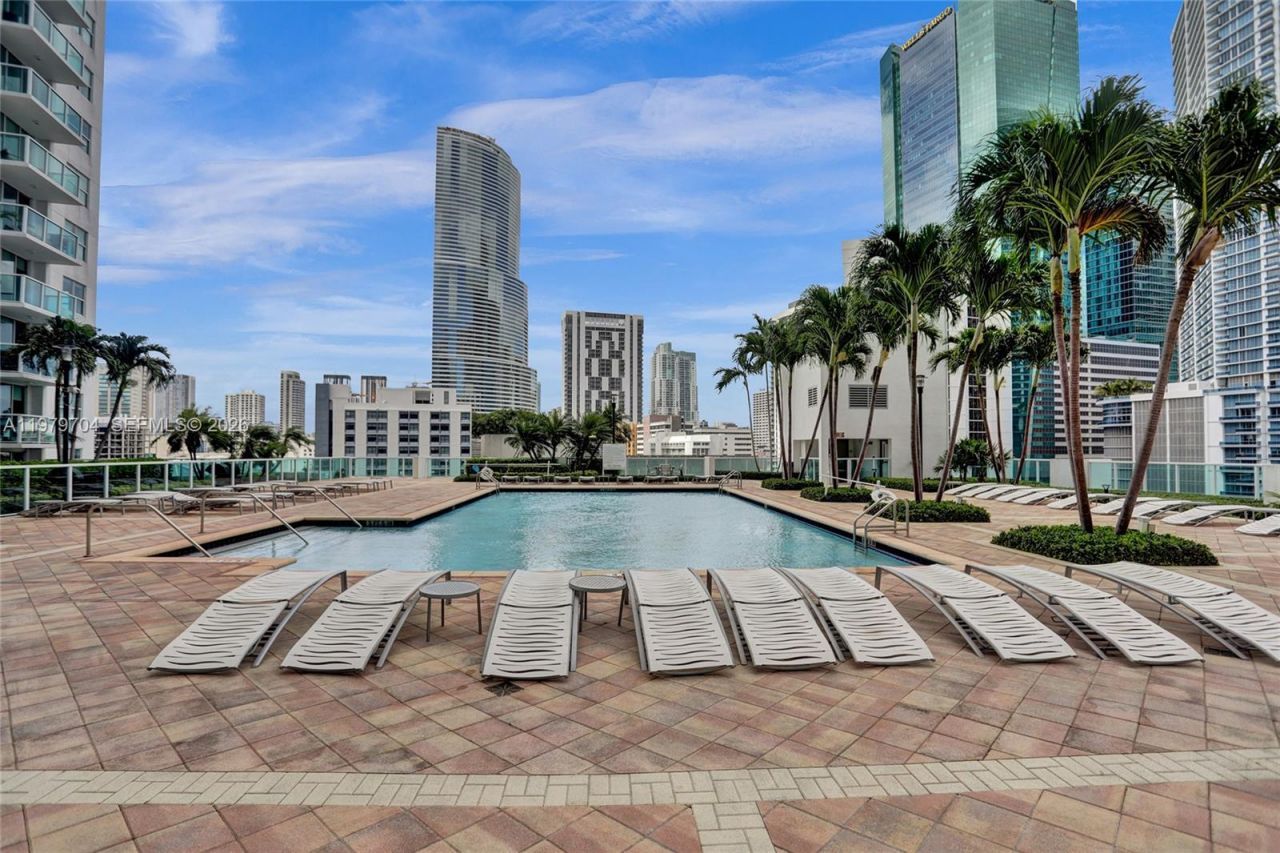 31 SE 5th St, Unit 4112, Miami, FL 33131 Photo