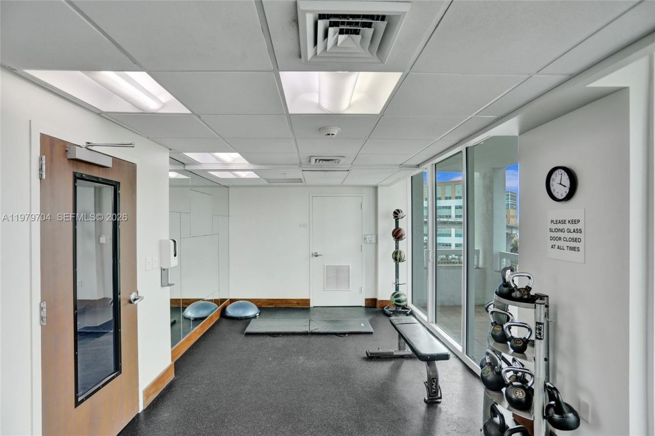 31 SE 5th St, Unit 4112, Miami, FL 33131 Photo