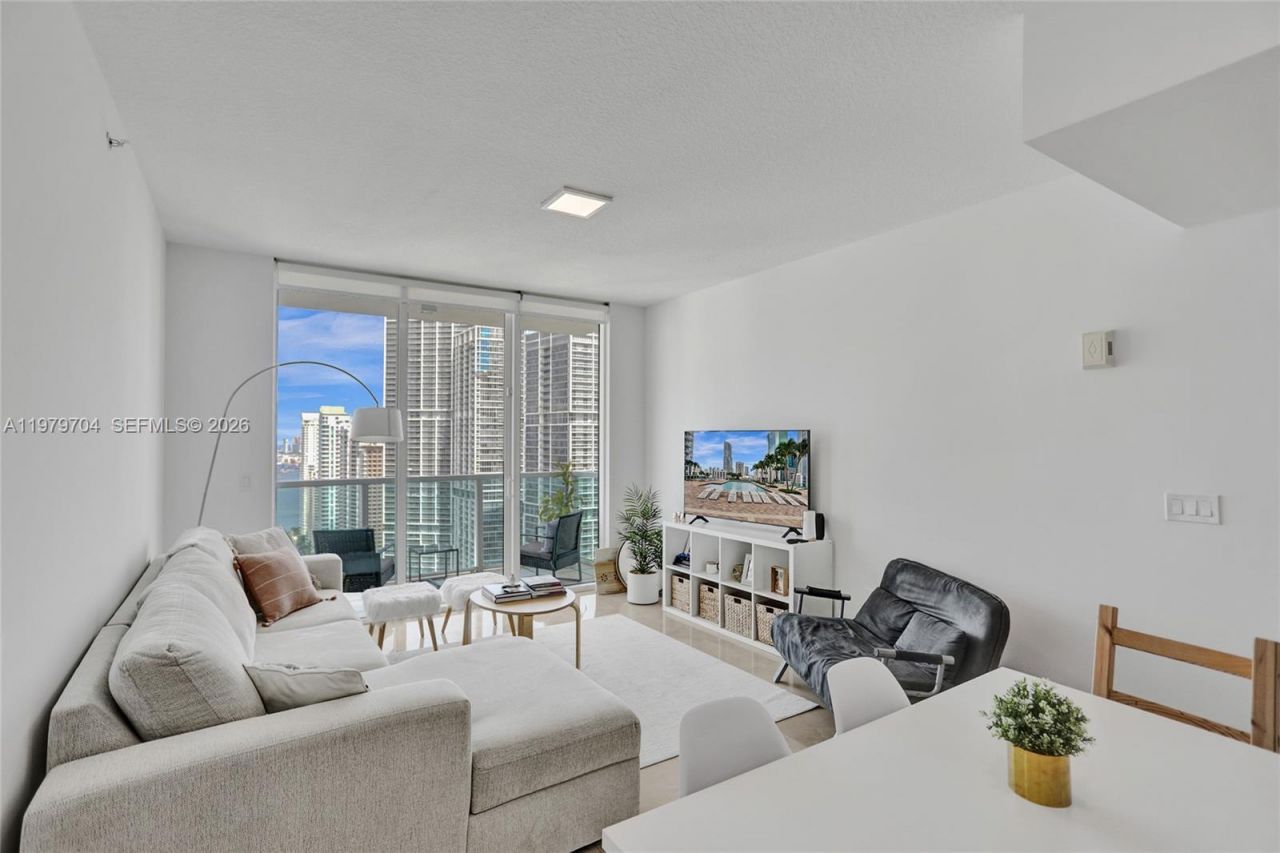 31 SE 5th St, Unit 4112, Miami, FL 33131 Photo