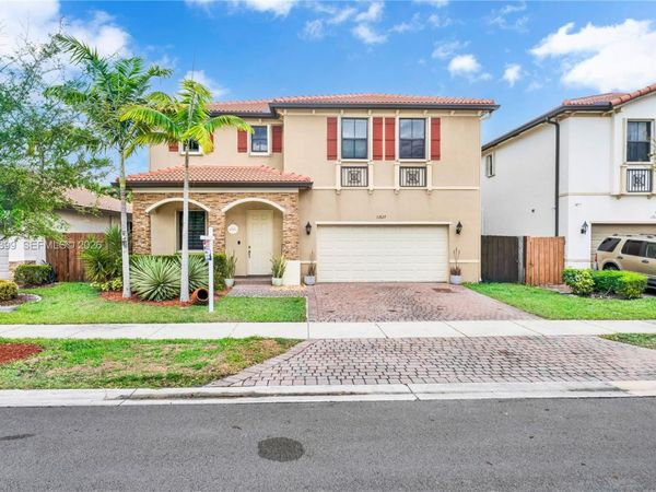 11827 SW 242nd Ter, Homestead, FL 33032