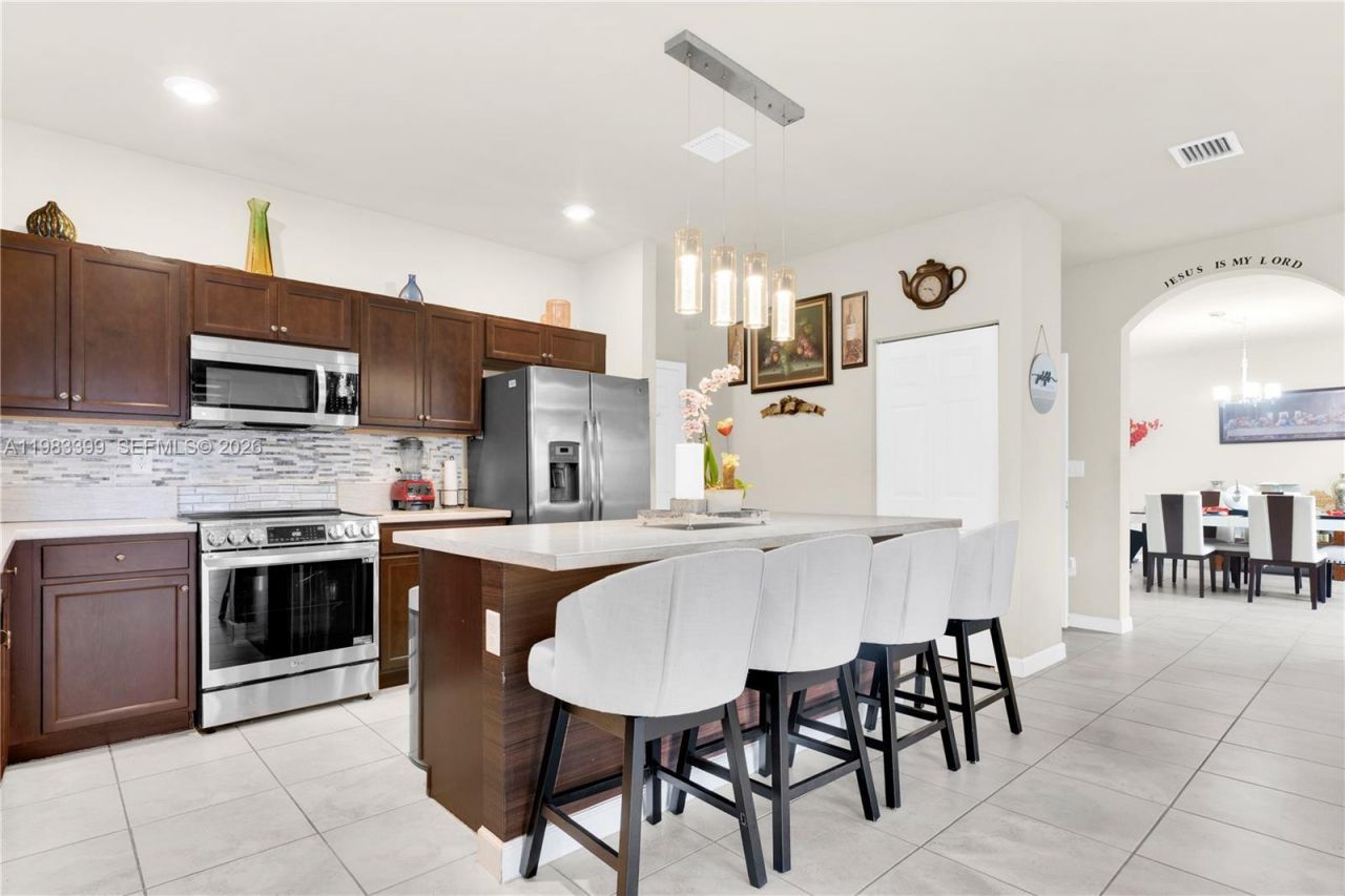 11827 SW 242nd Ter, Homestead, FL 33032 Photo