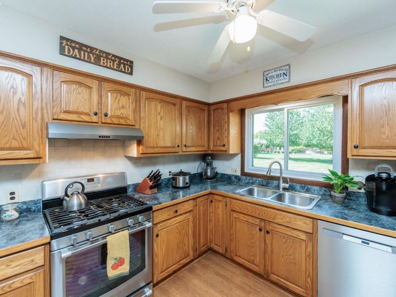 115 Fairway Circle, Norwalk, OH 44857 Photo 18