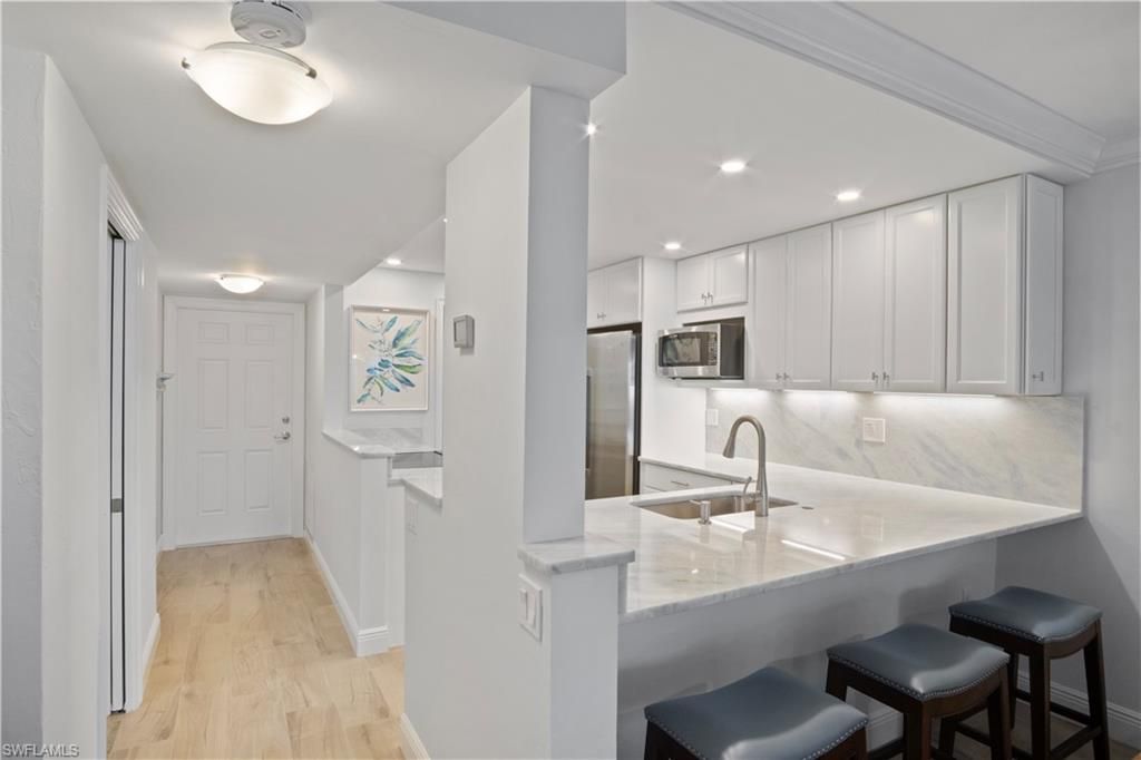 25900 Hickory Blvd, Unit 206, Bonita Springs, FL 34134 Photo